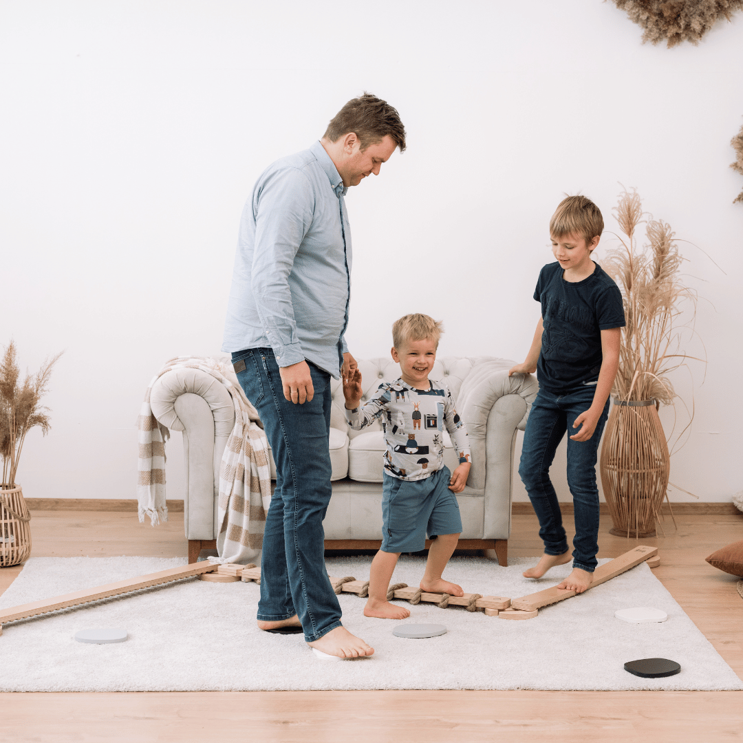 Tipi • Montessori Balans Stapstenen: Zwart en wit